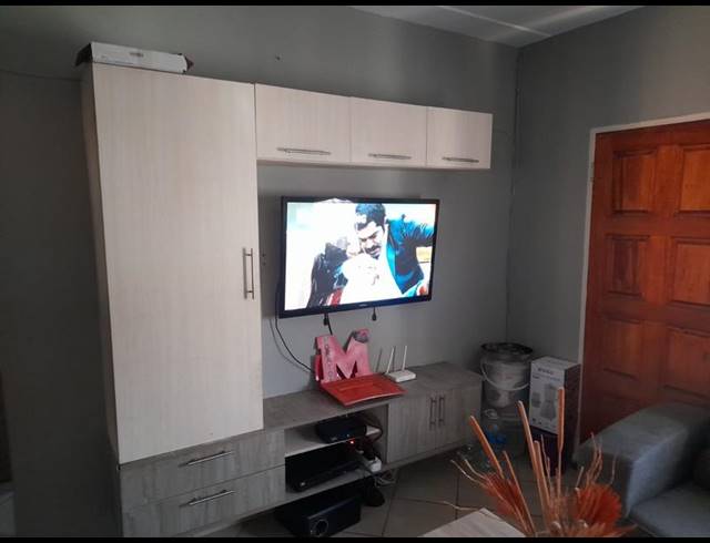 2 BEDROOM APARTMENT FOR SALE IN LOTUS GARDENS